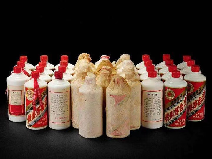 遂川日照岚山回收酒价格哪里回收(附近上门回收茅台酒）?